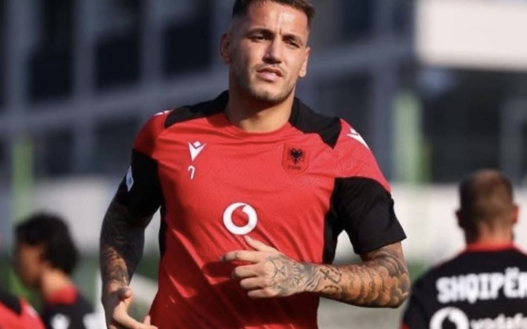 Manaj reagon pas penalltisë së humbur: “ Sot ndjej një…”