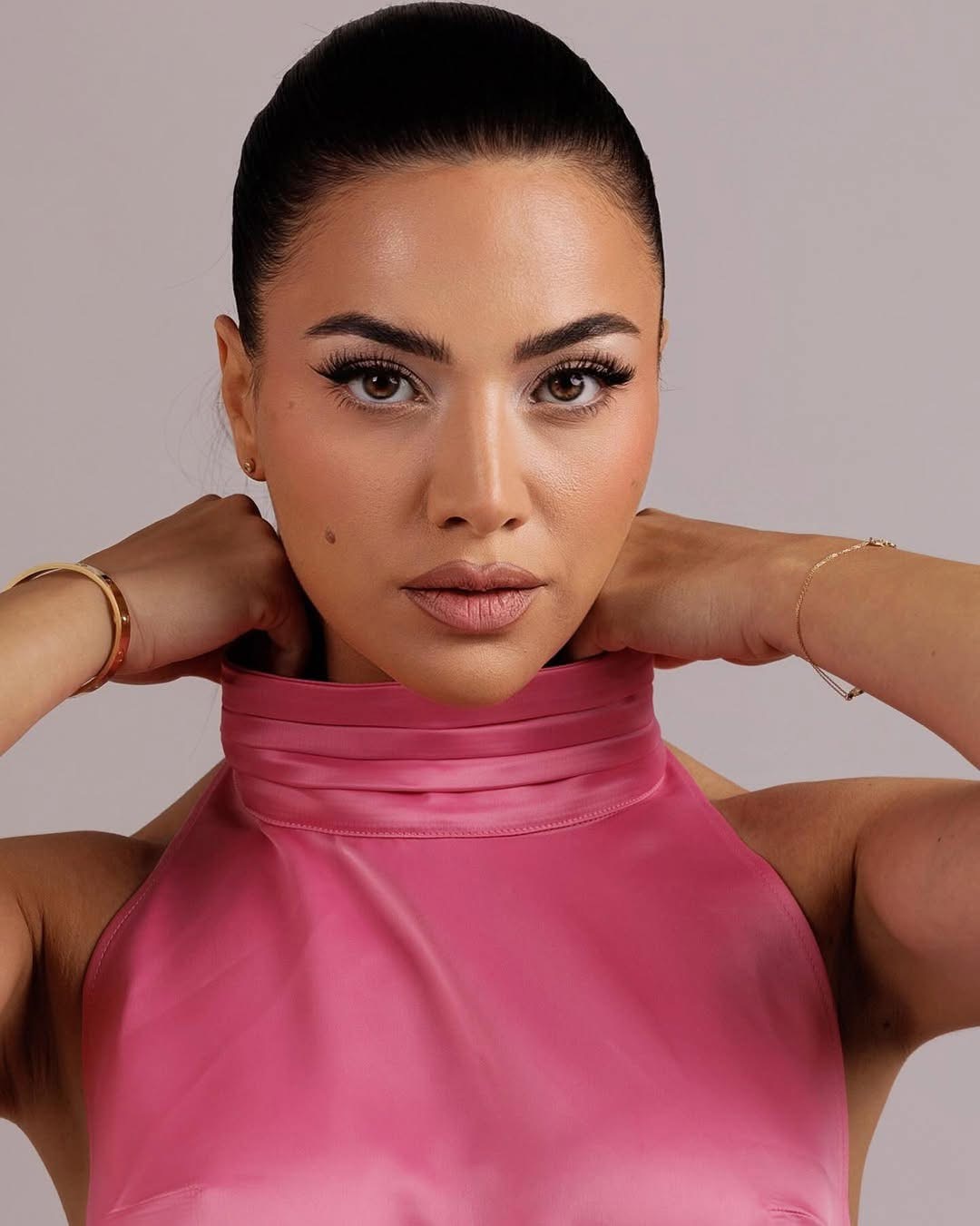 Zemra e Sarës nuk është më vetëm: Ja kush është personazhi misterioz që e pushtoi publikisht!