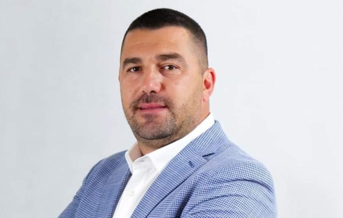 Kryebashkiaku i Konispolit s’i bindet Ramës: Drejtorët nuk i shkarkoj, i kam të rinj