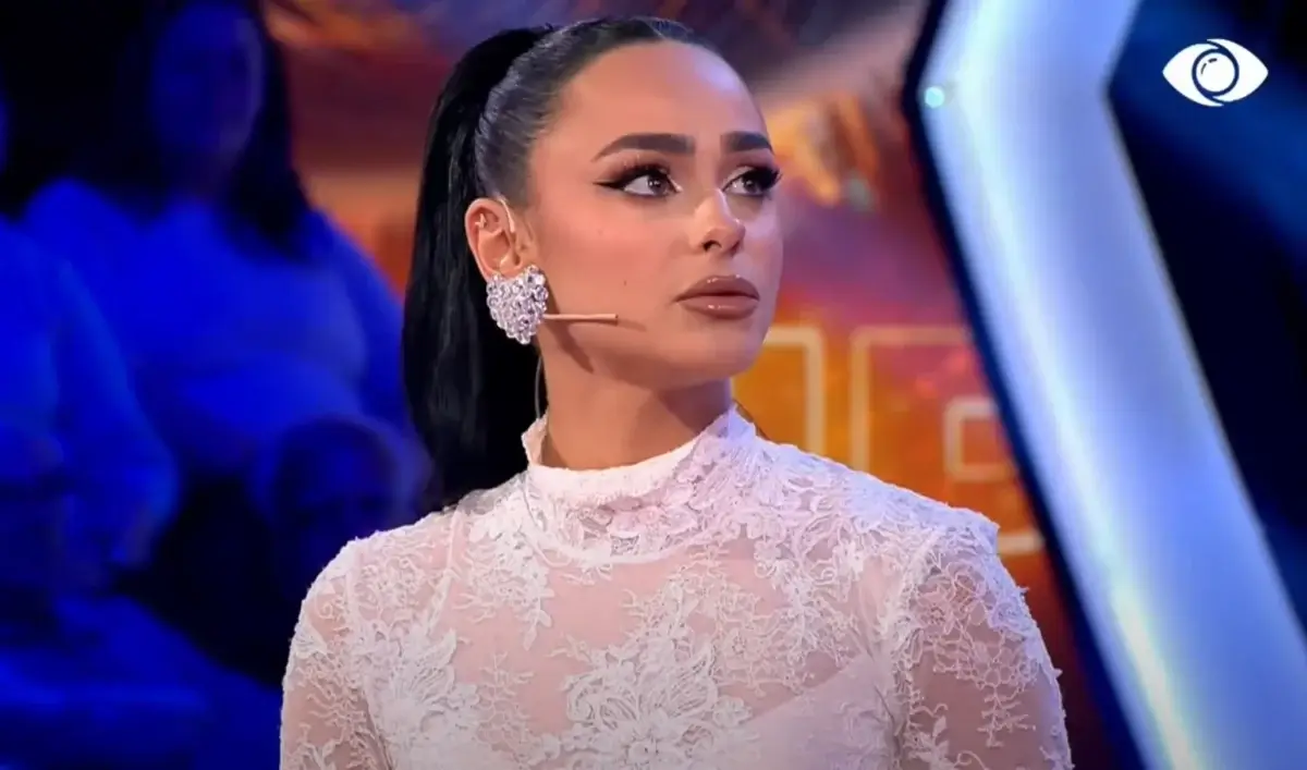 E papritur: Egli Tako merr dhuratë të çmuar nga…