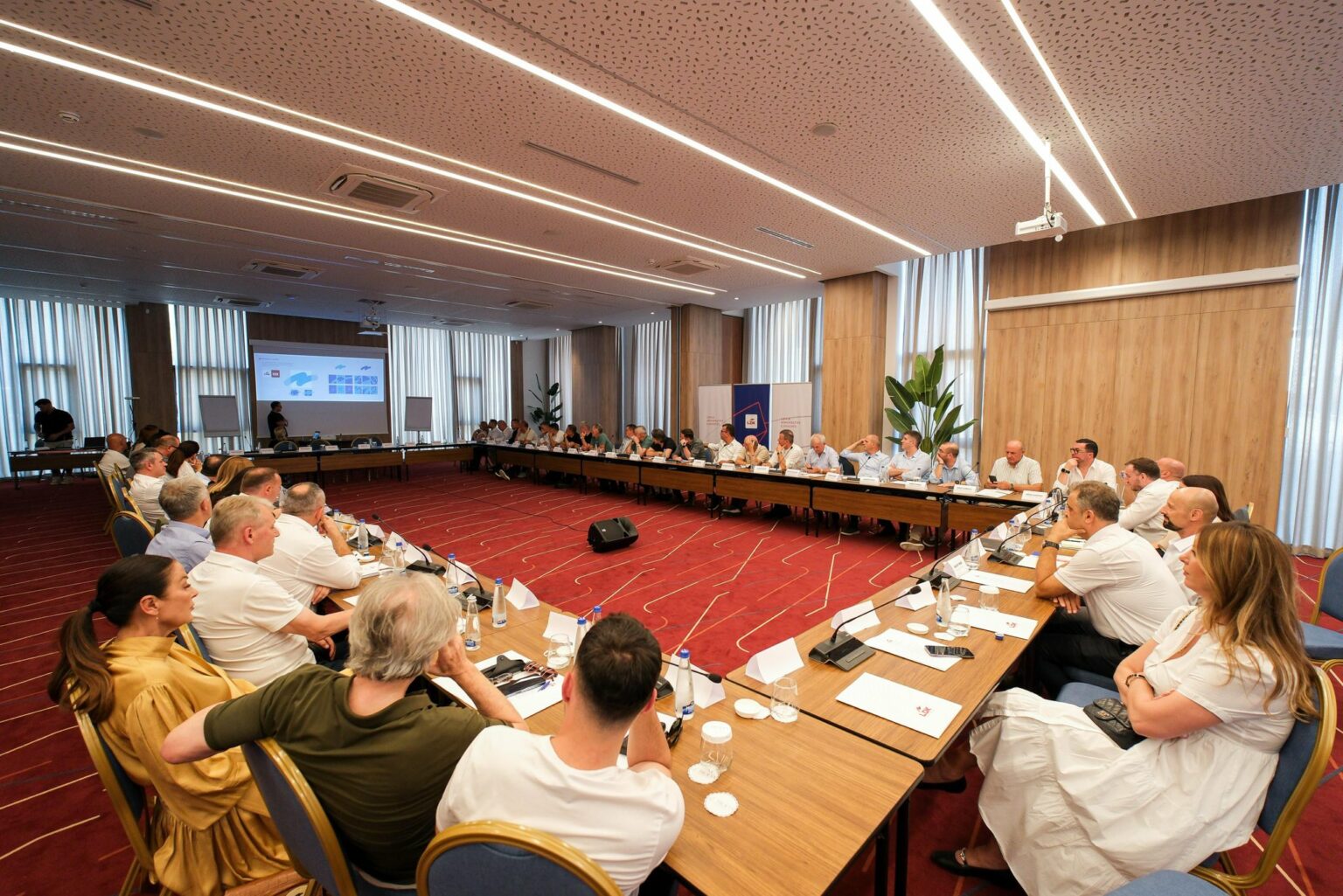 LDK-ja përvjelë mëngët për zgjedhjet lokale, Abdixhiku: Fushata jonë është për ju