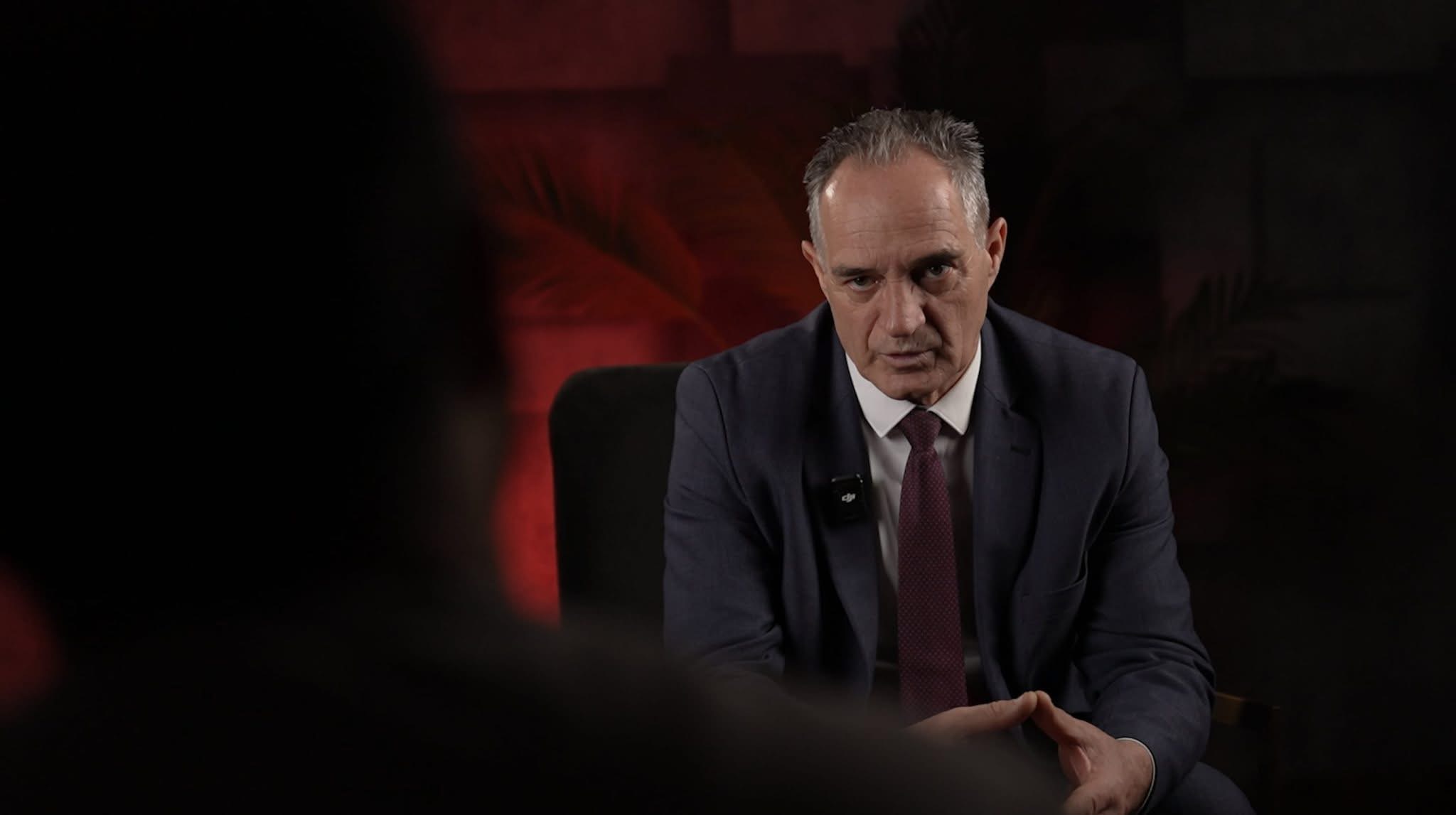 Hasani: PDK-ja ra në kurth me votën për Dimal Bashën, gabimi më i rëndë politik