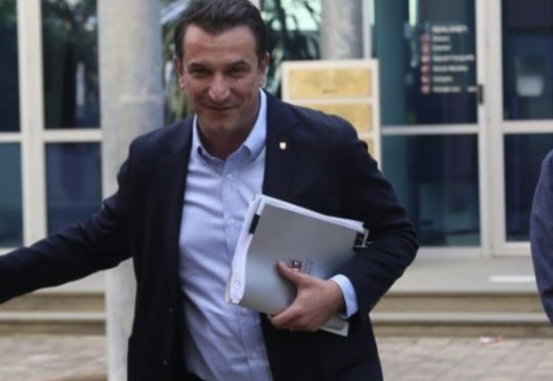 E PAPRITUR: Me 31 tetor Erion Veliaj del nga burgu për…