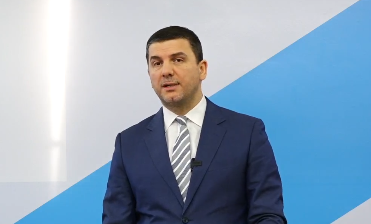 Memli Krasniqi pas dorëheqjes: “Dorëheqja s’është nga lodhja, por rezultat i një…”