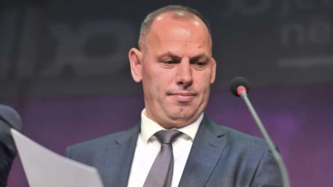 Befason Lladrovci!!! I kërkon publikisht PDK-së…