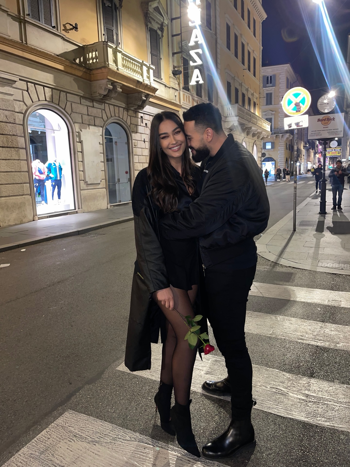 Capital T dhe Adrola Dushi publikojnë për herë të parë foto romantike bashkë, ndizet rrjeti