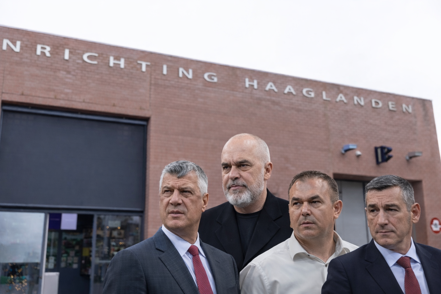 E fundit: Edi Rama shpërthen ndaj Hagës, e quan k…