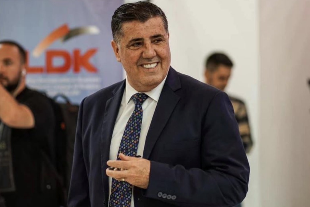 Çfarë po paralajmëron Haziri? Mesazh i fortë për Osmanin dhe VV-në?!