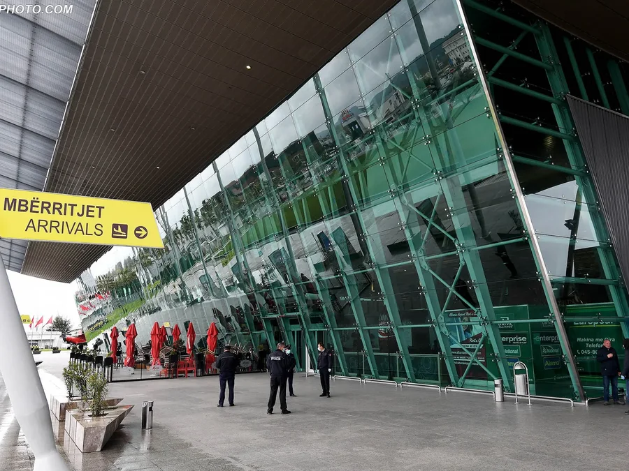 Gjendje e Jashtëzakonshme?! Anulohen fluturimet në Tiranë… Jepet njoftim Urgjent!!!