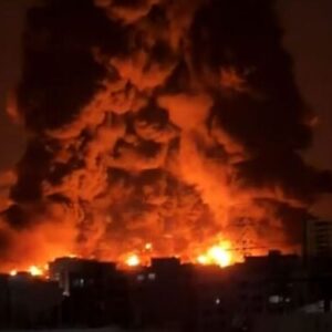 Pamjet apokaliptike/ Sulmet e njëpasnjëshme të Izraelit, Irani në flakë