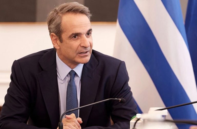 GREQIA MERR VENDIMIN E MADH, PËRFITOJNË MIJËRA EMIGRANTË SHQIPTARË, SHUME EURO..