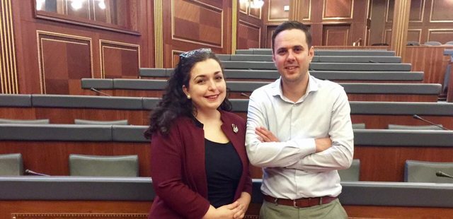 Abdixhiku: Unë dhe Vjosa bëmë atë që askush në politikën kosovare s’e ka…