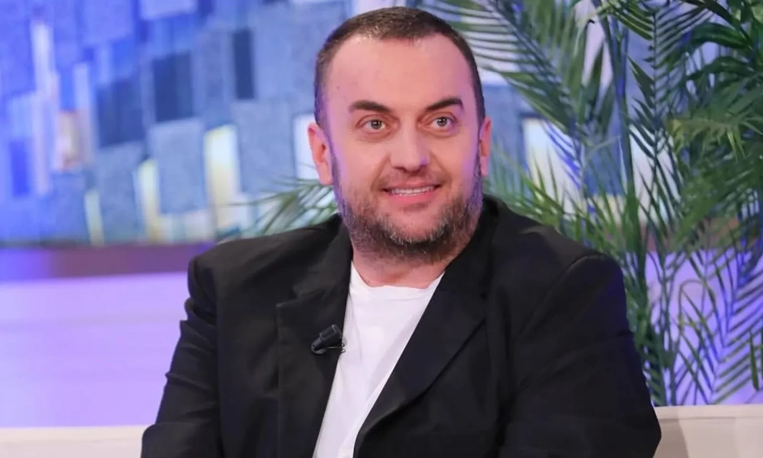 Skandali me videot int*me Shokon Olti Curri: Dy nga gratë janë…