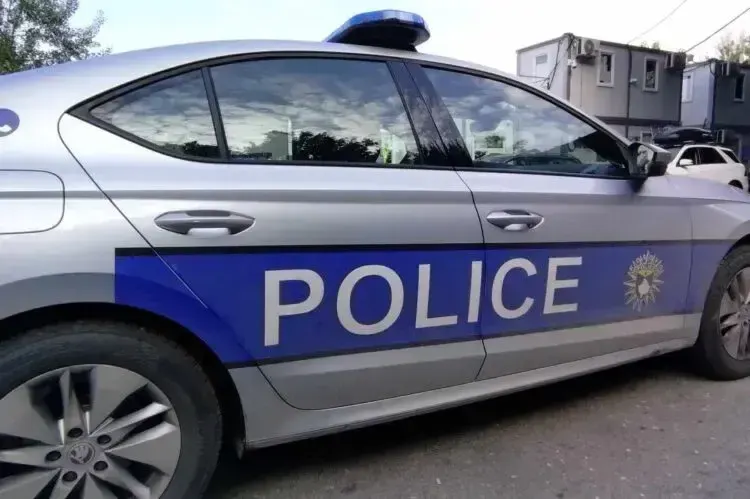 Tjetër rast i rëndë në Gjilan, raportohet se babai privoi nga jeta