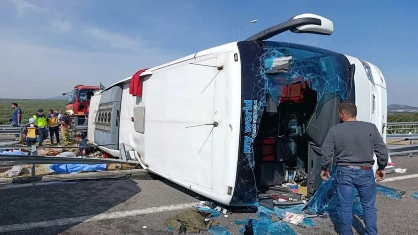 Tragjedi e rëndë në Turqi: 11 të vdekur dhe dhjetëra të plagosur – Pamje tronditëse nga vendngjarja!