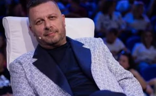 Zbulohet kush i nxori videot in’time të artisteve me Adrian Hilën