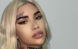 Bia Khalifa thumbon pas skandalit me VIP-at shqiptarë
